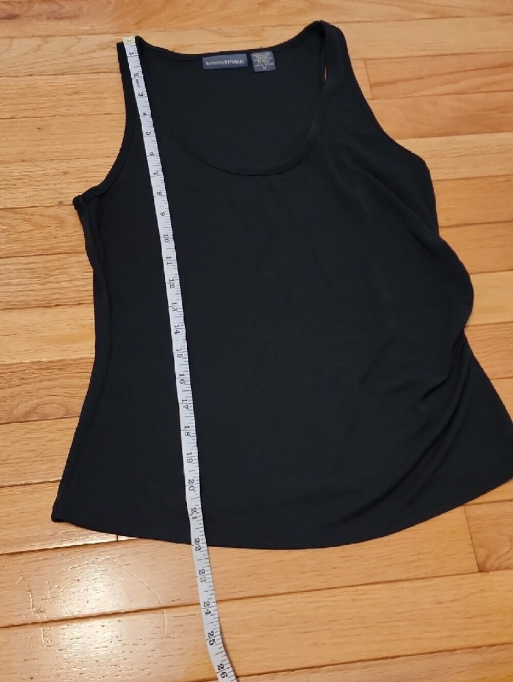 Banana Republic Black Scoop Neck Tank with Side Ruching - Picture 5 of 6